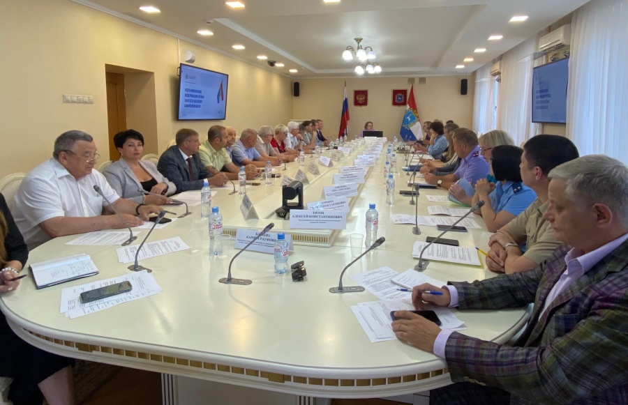 Сегодня состоялось заседание Самарской областной трехсторонней комиссии по регулированию социально-трудовых отношений 